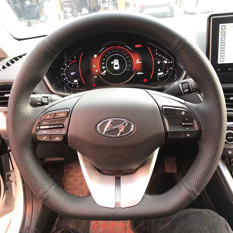 ヒュンダイ エラントラ 4 2016-2019 イオニック  - Car Steering Wheel Cover Anti Slip Breathable のレビューと価格