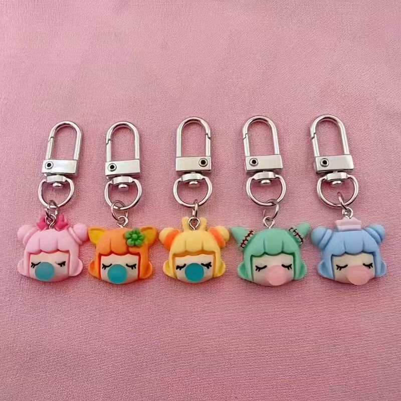樹脂製の女の子キーホルダー5個セット、バッグや車のアクセサリ - Car Accessories のレビューと価格